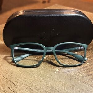 Ray-Ban Matte Green Glasses with Black Case